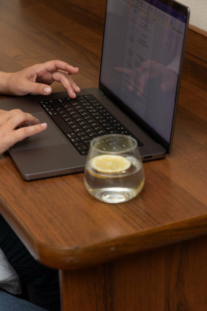 Фотографии номера Люкс с видом на город в Гостинице 40-й меридиан Арбат Коломна